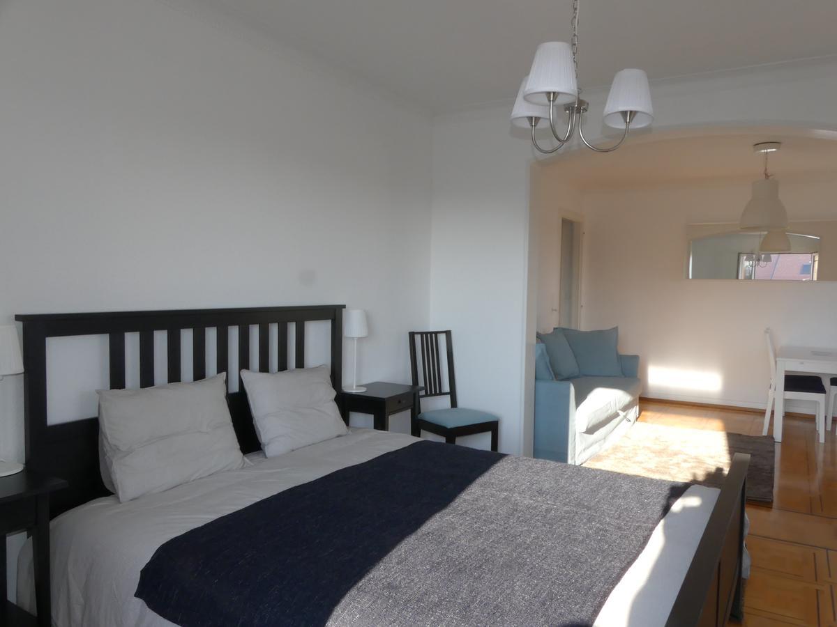 Bed and Breakfast Au Bonheur Des Iris Ролле Екстер'єр фото